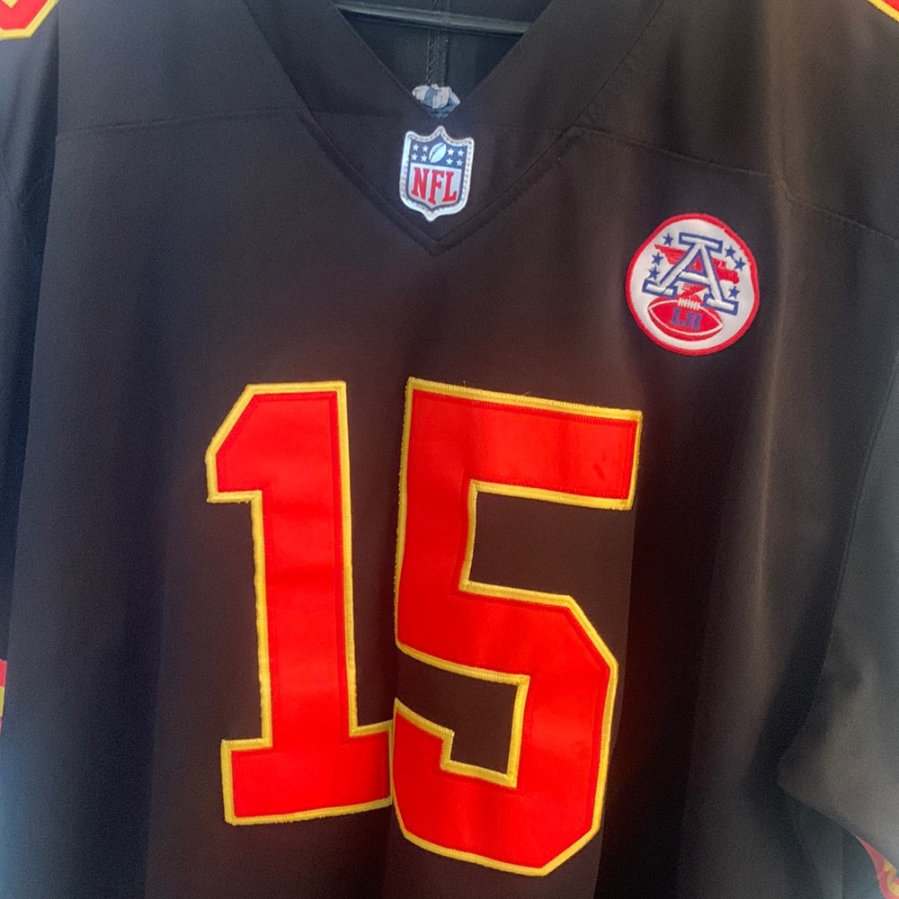 Patrick Mahomes Jersey  size  XXL